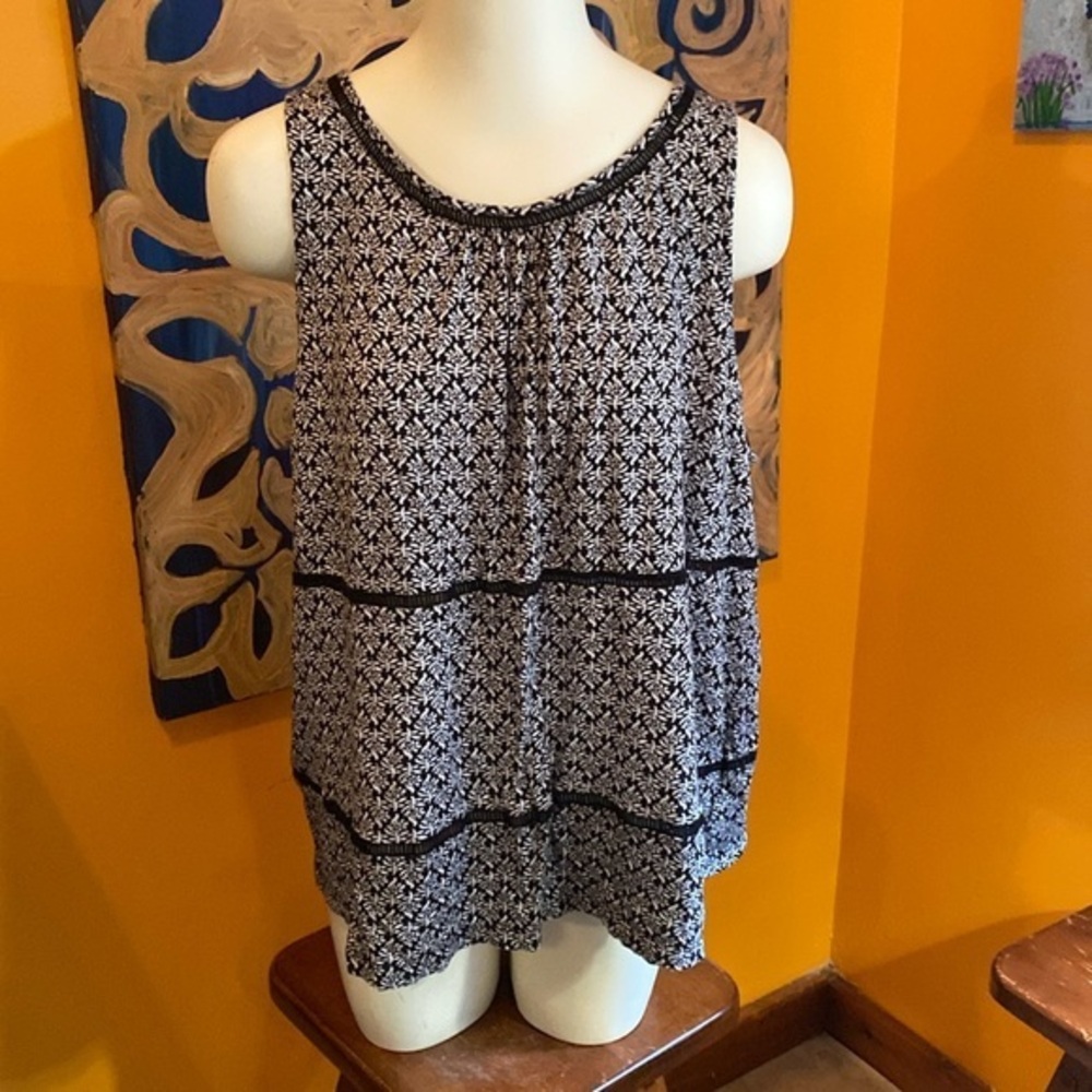 Sleeveless Old Navy Summer Top